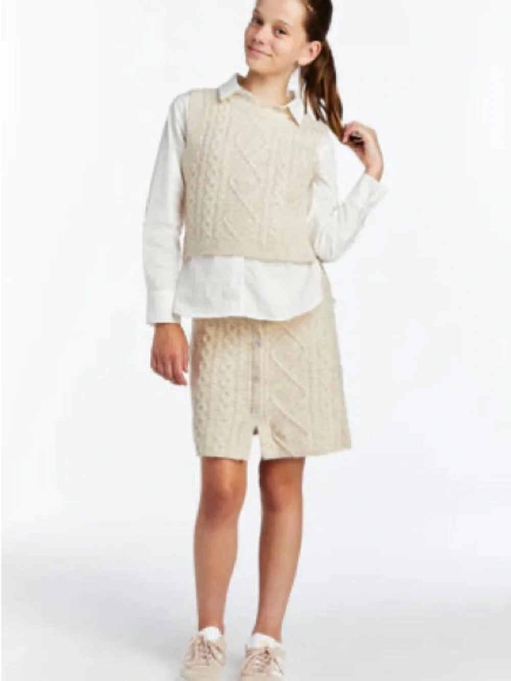 Tractr Cream Knit Vest and Button-Front Skirt Set